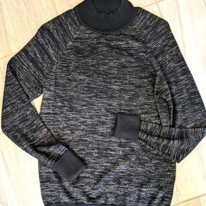 Lululemon Sweater sz 6